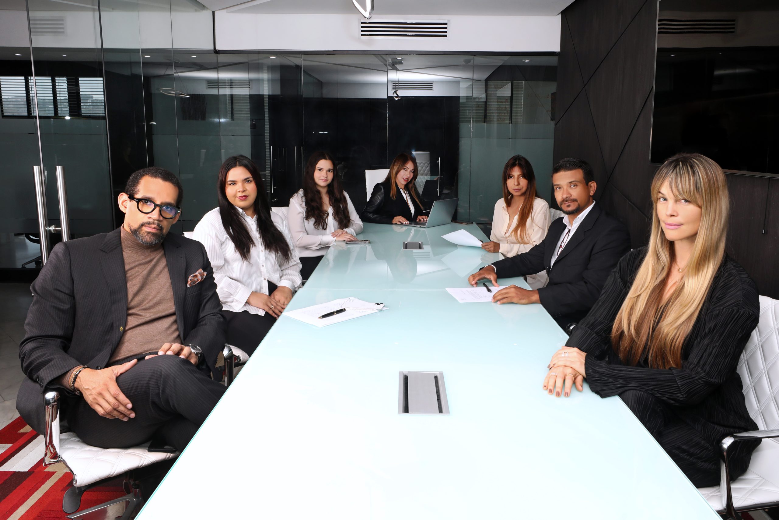 Oficina con Personal 10